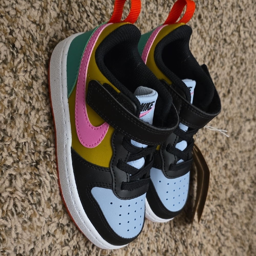 Nike Kids Multicolor Sneakers